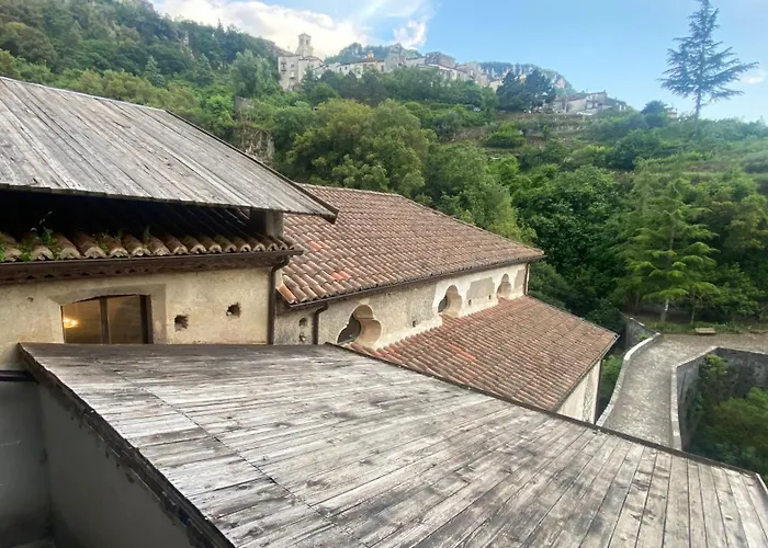 Da Salvador Alojamento de Acomodação e Pequeno-almoço 3*