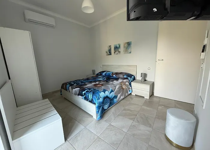 Da Salvador Papasidero